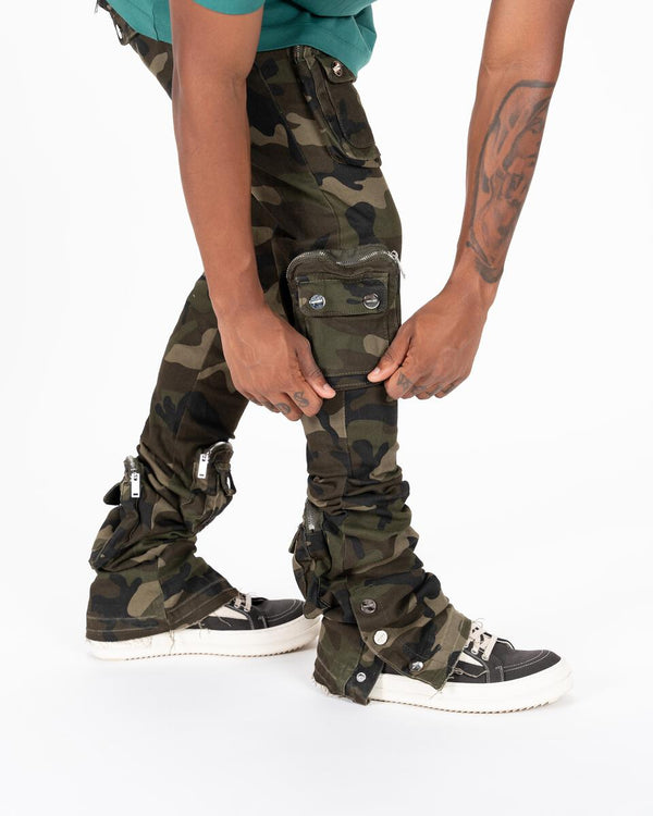 Pheelings JOURNEY TO GREATNESS CARGO FLARE STACK DENIM (CAMO GREEN)