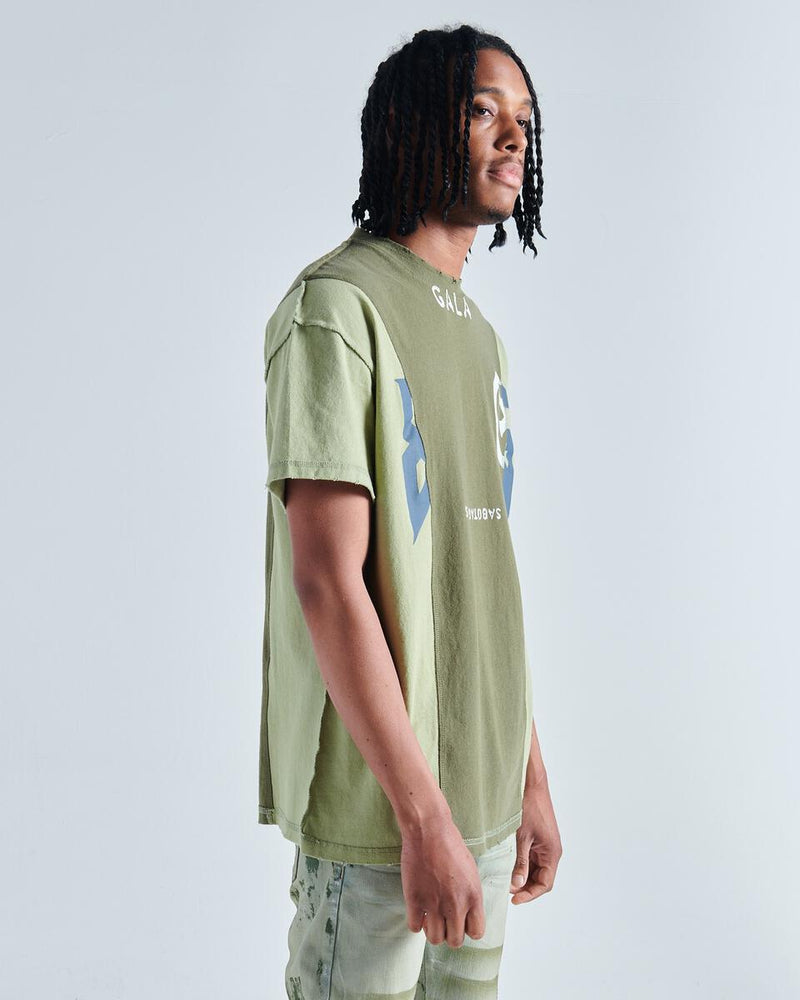 GALA JUXTA TEE (OLIVE/EMERALD)